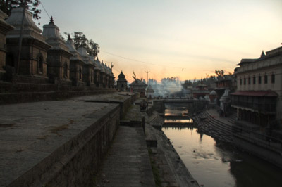 Shiva-Schreine am Bagmati